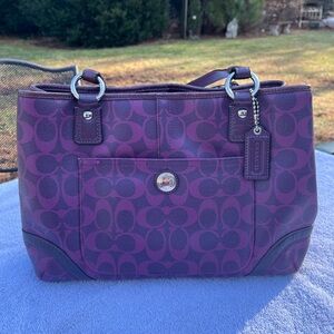 Vintage Coach Signature Logo Purple Peyton Tote Handbag